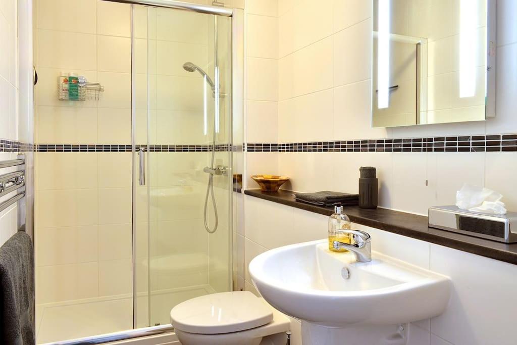 **Spotless, Bright 2 Double Bed, Period Features** Apartment Bath Exterior foto